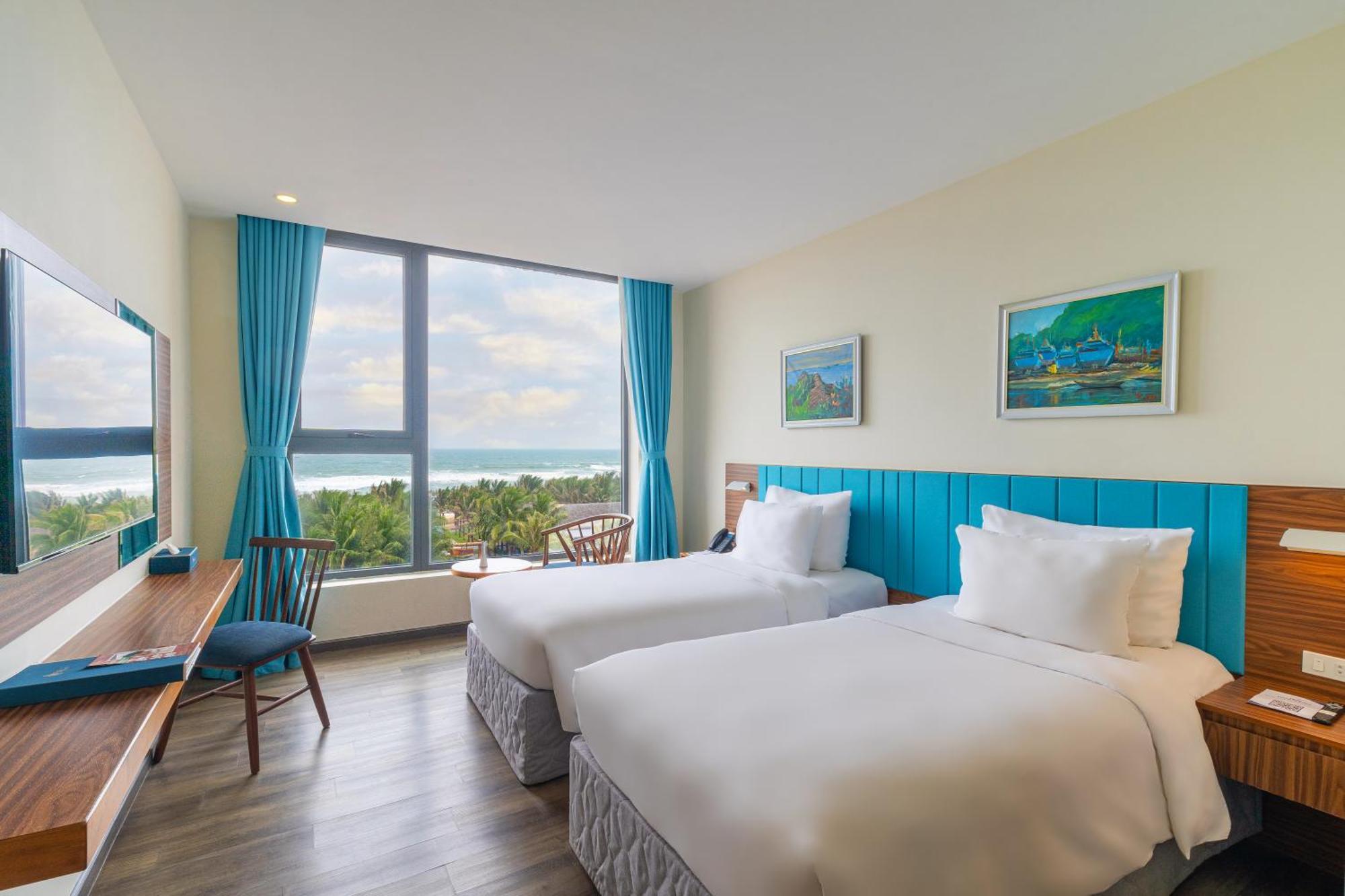 Sala Tuy Hoa Beach Hotel Exterior photo